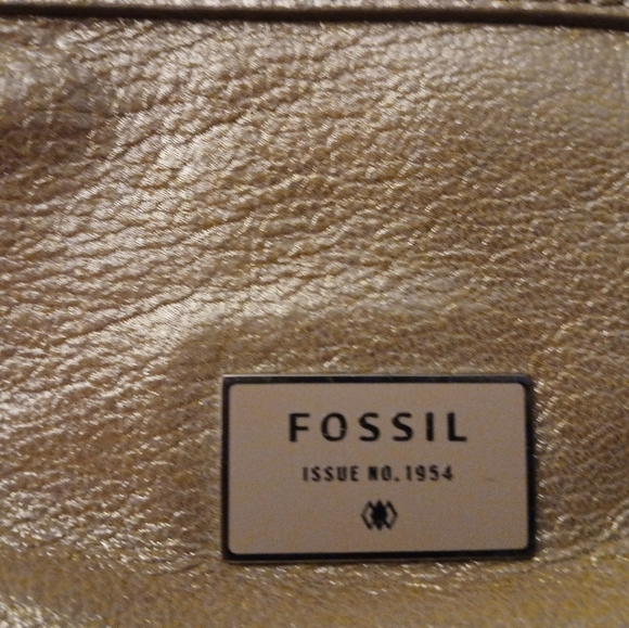Fossil Metallic Gold Small Crossbody Purse Zip Closure Shoulder Bag Leather - Picture 3 of 9